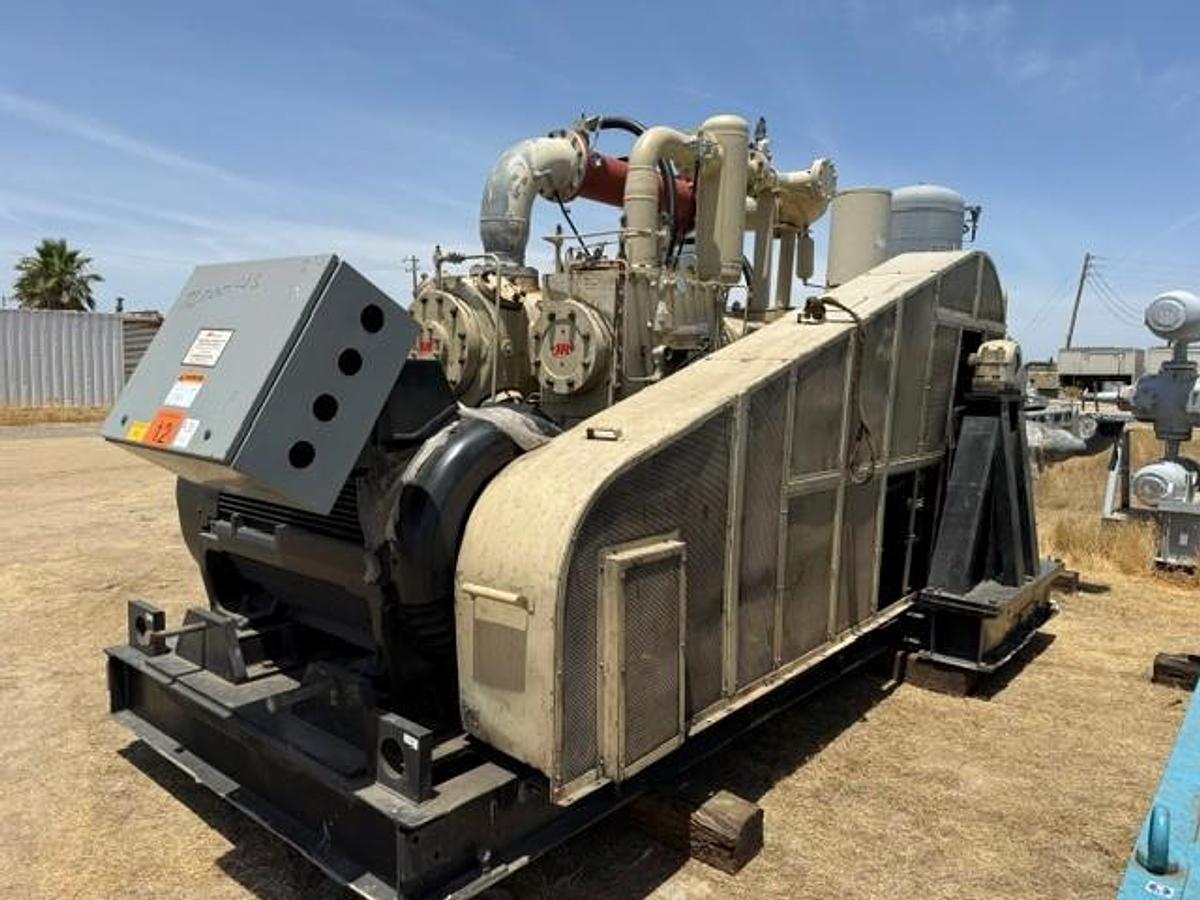 Used Ingersoll Rand 725 HP / PS4 3300M NL PET Compressor Package SN PSN9184