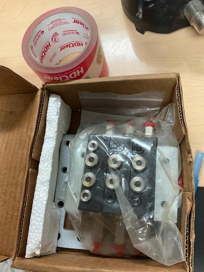 GRACO TRABON MSP-30T H14C Modular Divider Valve 3500 PSI