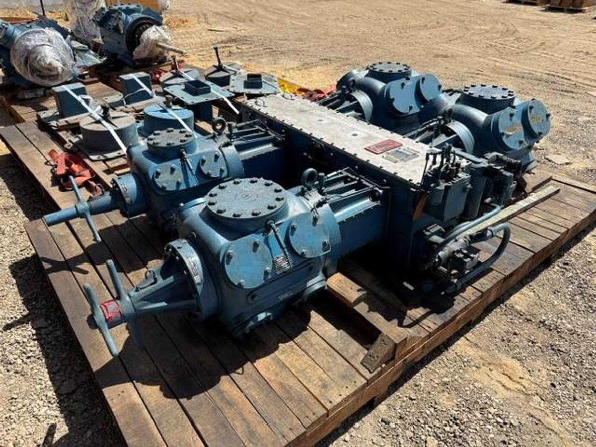 Used Ariel JGJ-4 Compressor Frame SN F-30727 with 11” x 11” x 9.25” x 5.125” Cylinders