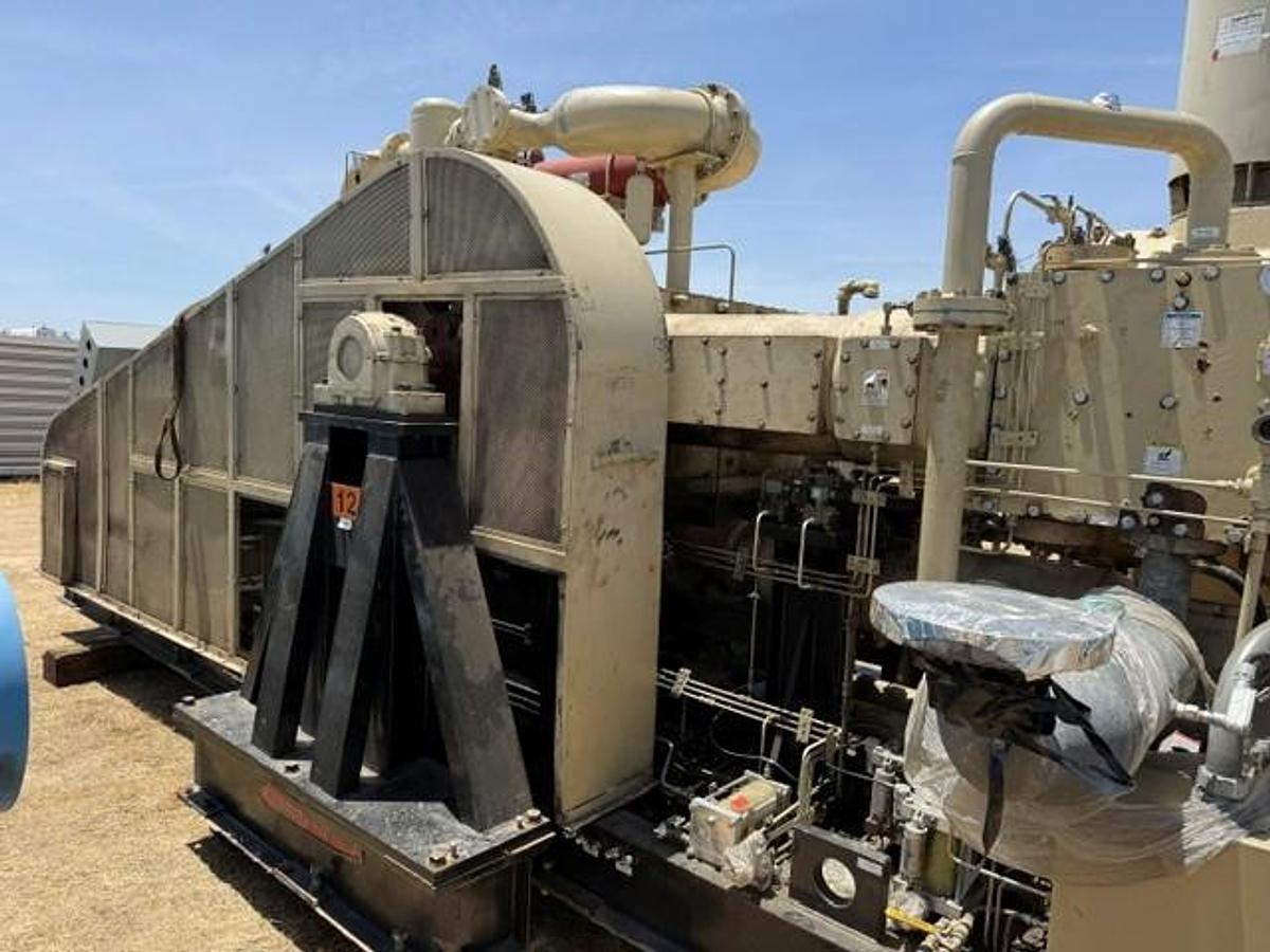 Used Ingersoll Rand 725 HP / PS4 3300M NL PET Compressor Package SN PSN9184