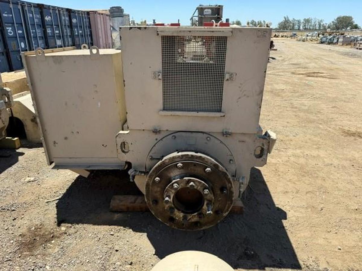 Used Toshiba 800 HP / 1180 RPM / 4160 Volt Electric Motor SN 080100057