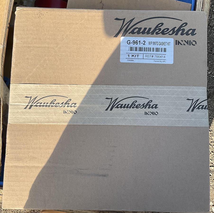 Used Waukesha Water Pump Mounting Kit PN G-961-2