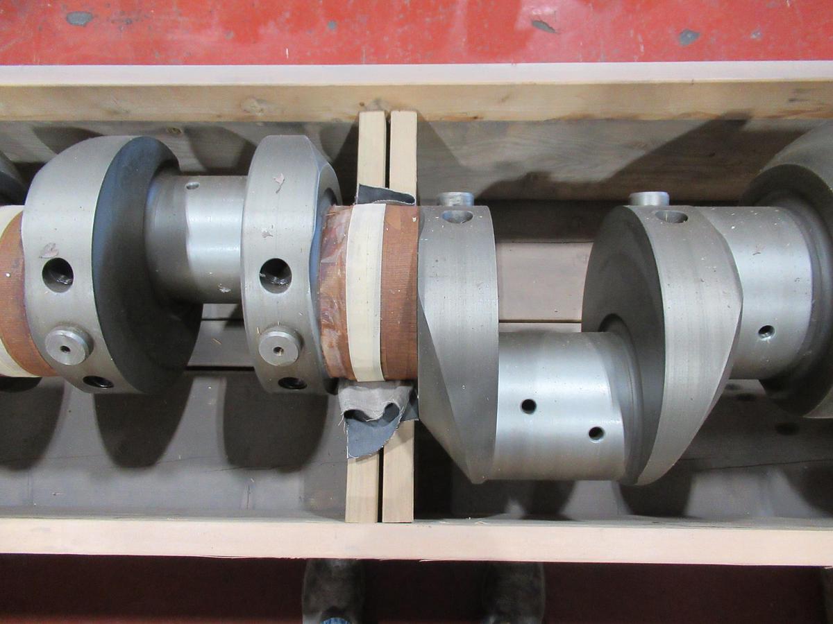 Used Waukesha 12AT25 Crankshafts A280011A