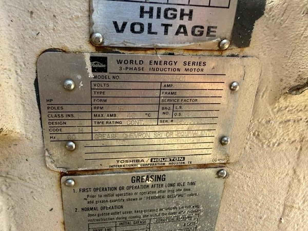 Used Toshiba 800 HP / 1180 RPM / 4160 Volt Electric Motor SN 080100056