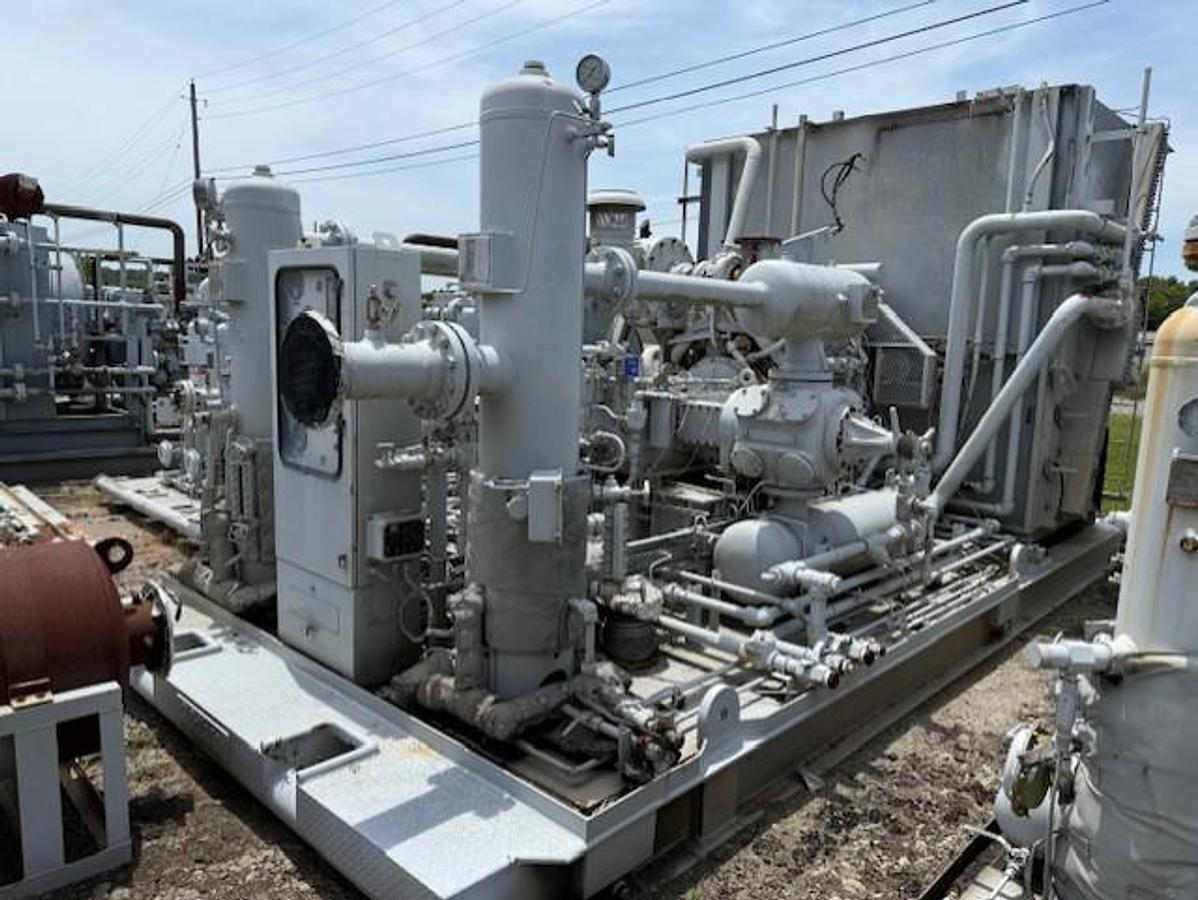 Cat G3408TA SN 6NB04803 / Ariel JGJ-2 SN F-29256 Three Stage Compressor Package Size 9.75” x 6.375” x 3.875” with 84BEH Cooler 