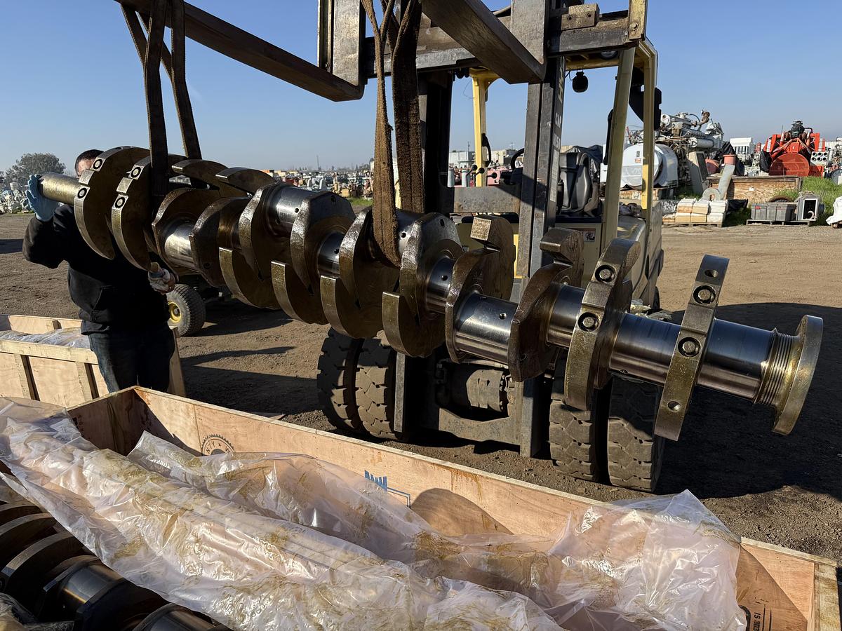 Used Waukesha A200411D Crankshafts 