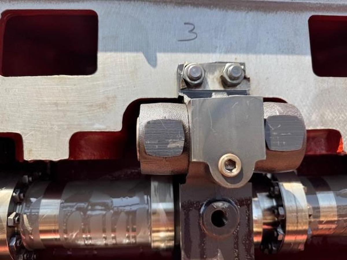 Used Waukesha 8LAT27GL Natural Gas Engine SN: C-80393/01