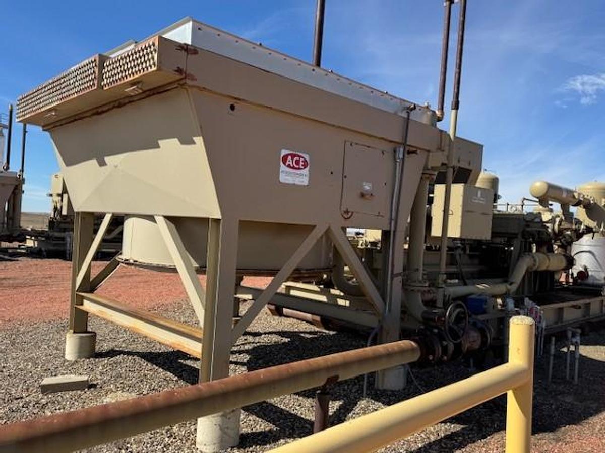 Used Teco Westinghouse Motors/Ariel JGT-4-2 Stage S/N F-25507 Size 17 1/4 x 17 1/4 x 9 3/4 x 9 3/4 x 4.5" Stroke