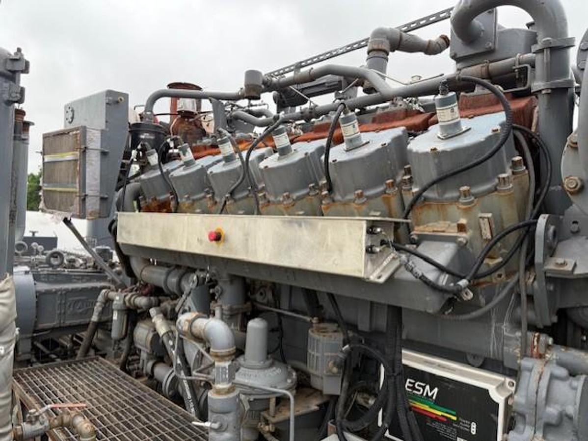 Used Waukesha L7044GSI / Ariel JGK-4 Three Stage Compressor Package SN F-17437 Size 13.625" x 13.625" x 9.625" x 6.75" with 156EH Cooler