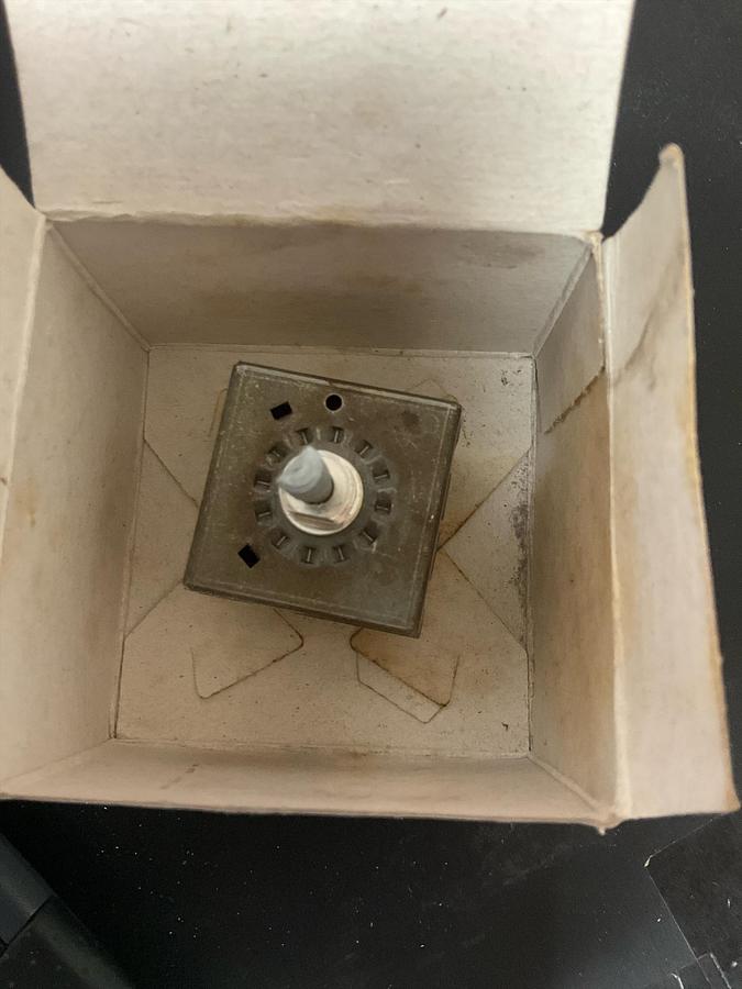 Mack Blower Switch PN:7787-650882