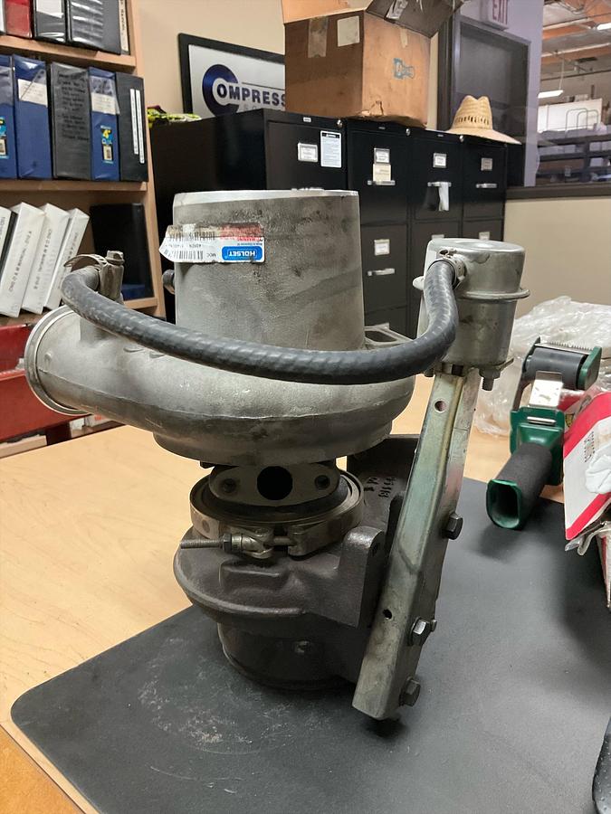 Used Holset turbocharger 4037587