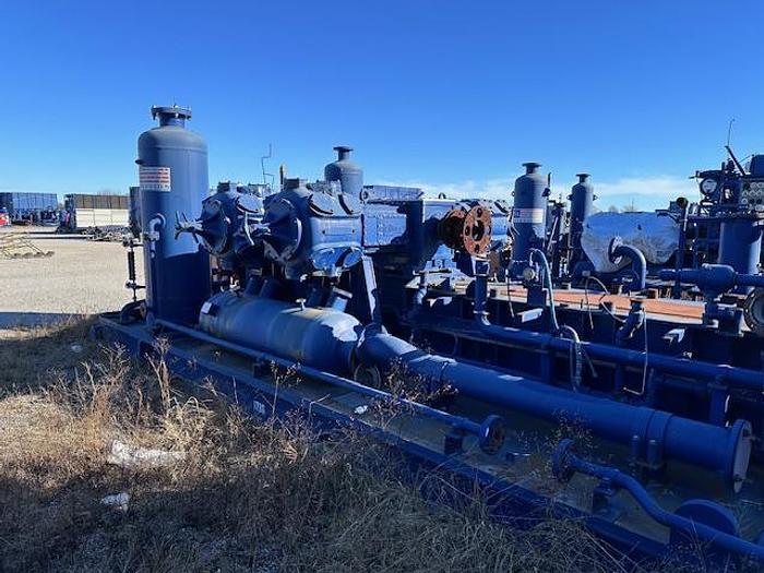 Used Ariel JGE-4 SN F-23606 / Waukesha F3524GSI (no engine) Three Stage Compressor Package Size 17.25” x 17.25” x 13.5” x 9.625” with ACE J144 Cooler