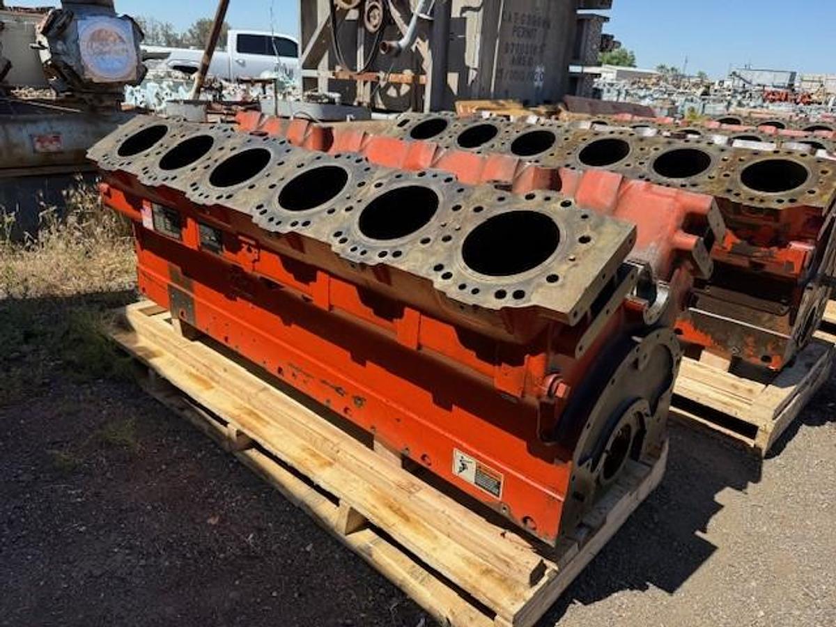 Used Waukesha L5794 Engine Block SN C-94908/4