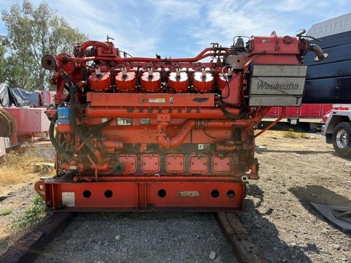 Used Waukesha L5794LT ESM Engine SN C-95376/6