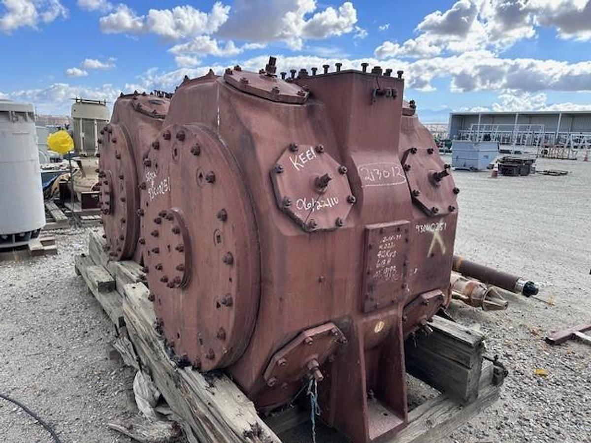 Used Ingersoll Rand 40.5” x 15” stroke KVS 55 # Cylinders SN 4T-9182, 4T-9198