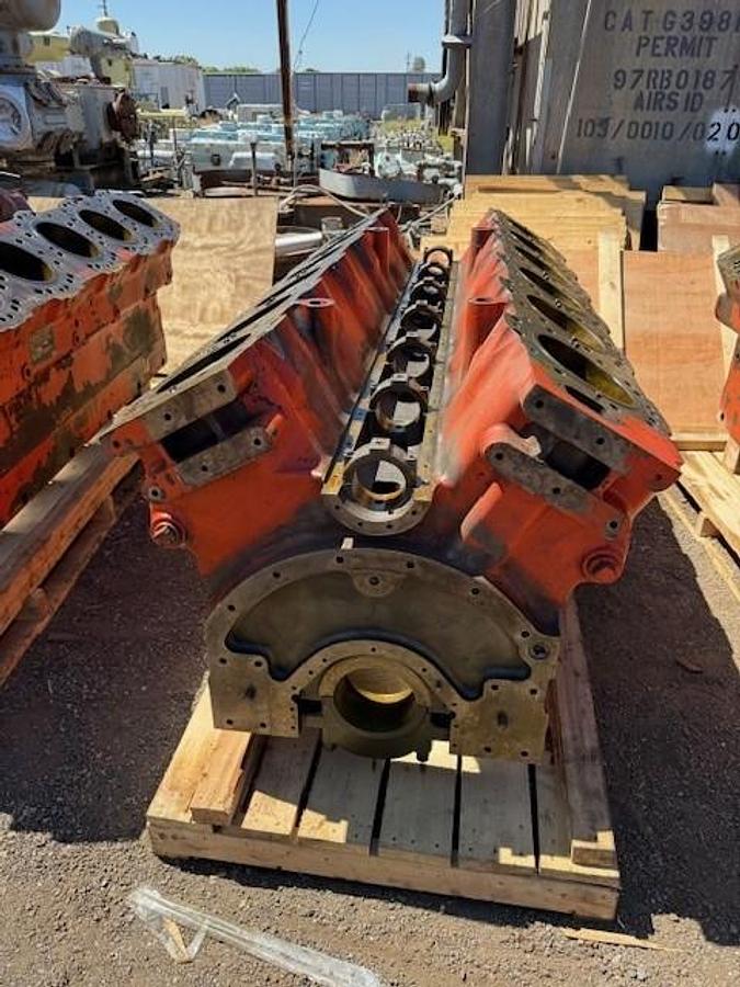 Used Waukesha L5794 Engine Block SN C-95061/1