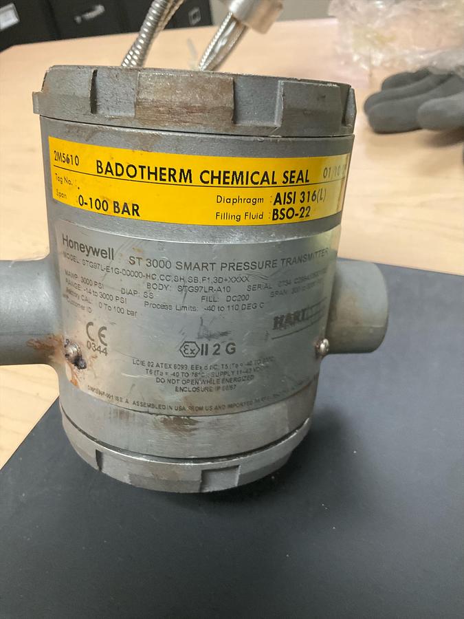 Used Honeywell ST3000 SMART PRESSURE TRANSMITTER