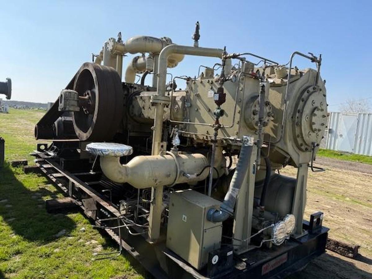 Used Ingersoll Rand Four Stage PET Compressor 525 HP / Model PS4 2500=H NL Package SN NAR10240220