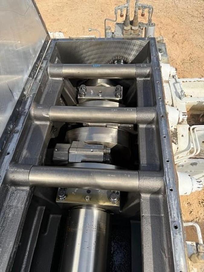 Used Ariel JGK-4 Compressor Frame SN F-37234 with (2) 11” x (2) 6.25” JGK Cylinders 