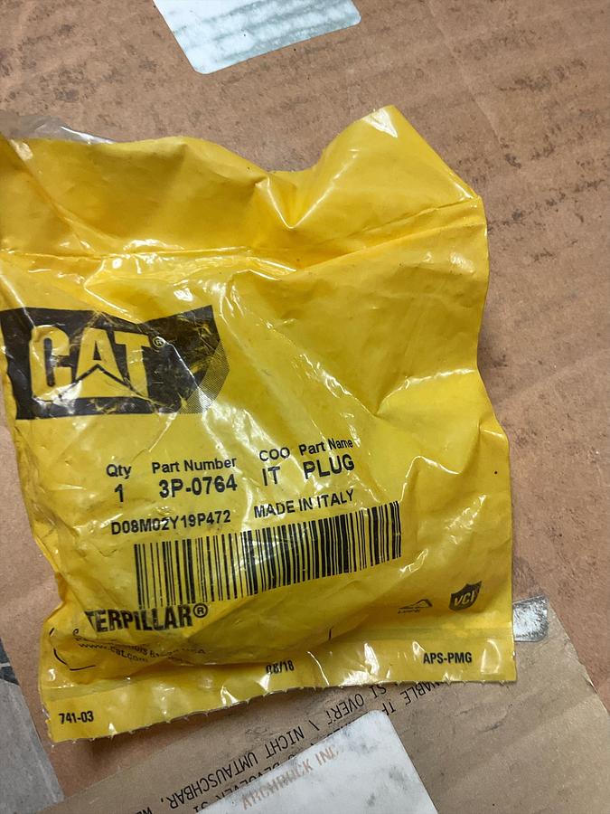 CAT Adapter-Straight PN: 3P-0764