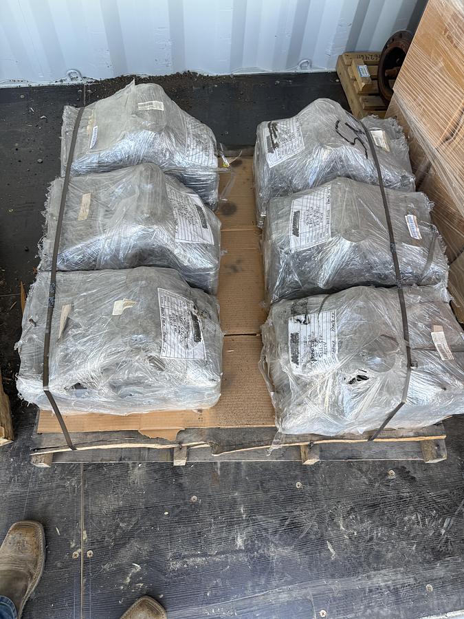 Used White Superior 8G825