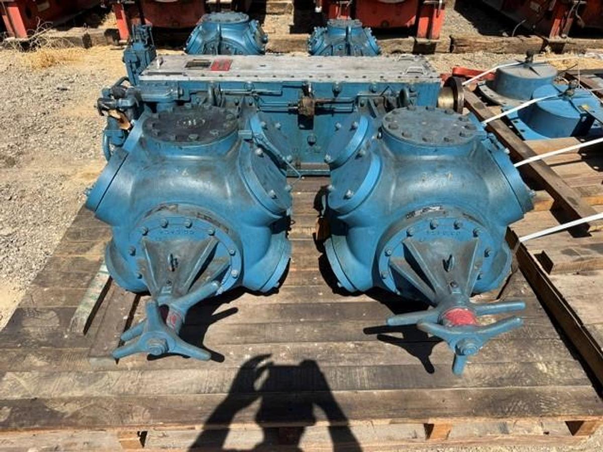 Used Ariel JGJ-4 Compressor Frame SN F-30727 with 11” x 11” x 9.25” x 5.125” Cylinders