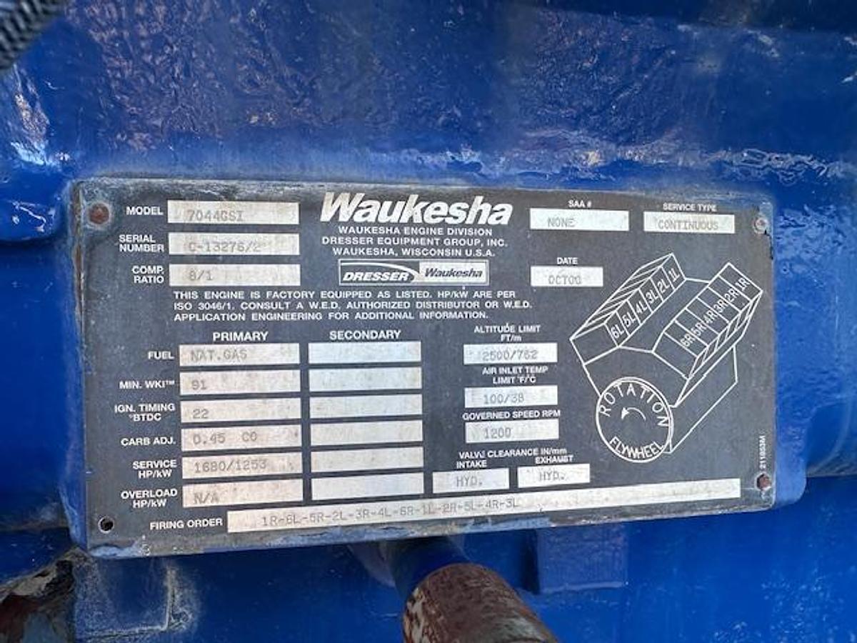 Used Waukesha L7044GSI SN C-13276-2 / Ariel JGK-4 Two Stage Compressor Package SN F-16289 Size 9.625” x 9.625” x 6.75” x 6.75” with 168FZV Cooler 