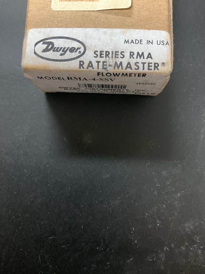 Dwyer Flowmeter PN: RMA-4-SSV
