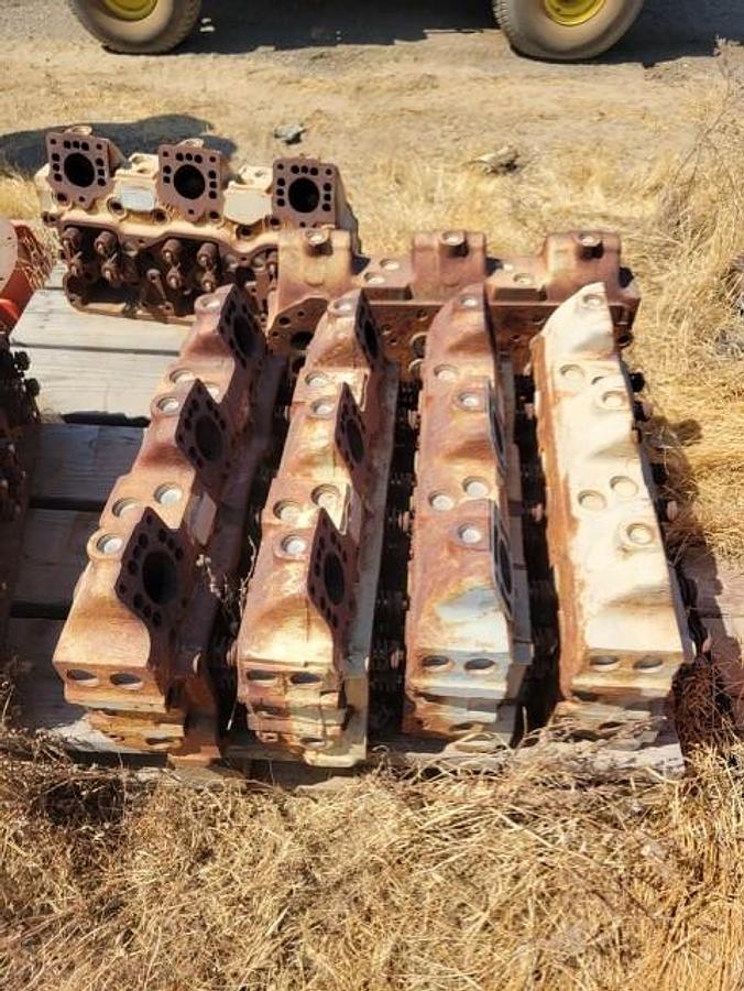 Used Cummins GTA28 Cylinder Heads 51285032X