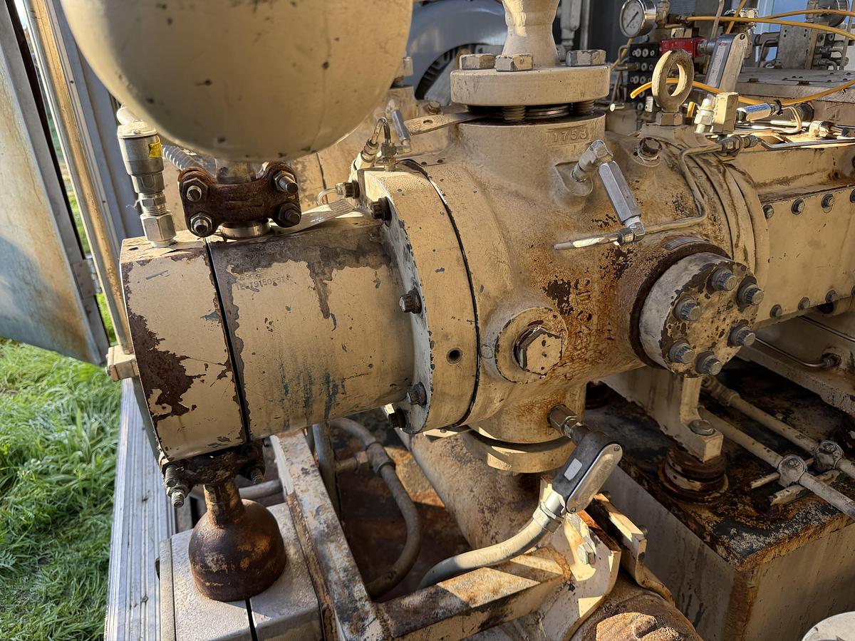 Used 600 HP / Ariel JGA-4 SN F-21749 Four Stage CNG Compressor Package Size 6.125” x 4.125” x 3.375” x 3.375” x 1.75” x 1.75” with ACE E721 Cooler