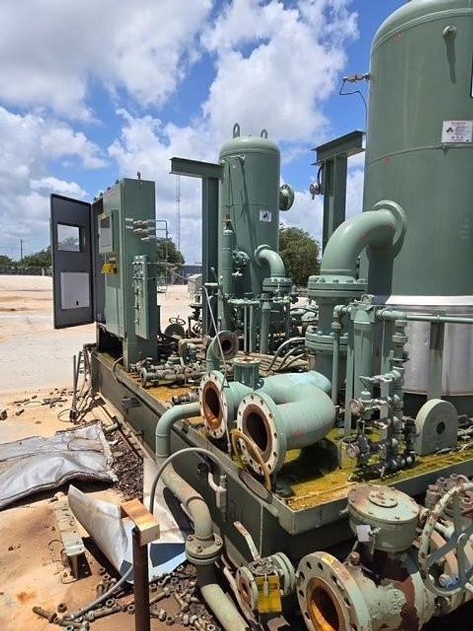 Used CAT G3606 / Ariel JGC/D-4 Two Stage Compressor Skid with Scrubbers and 132F2 Cooler Only