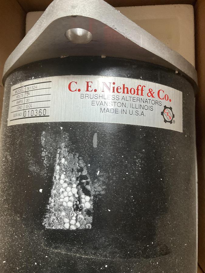 Used White Superior Alternator C.E. Niehoff N1124 brushless PN: 658423D00