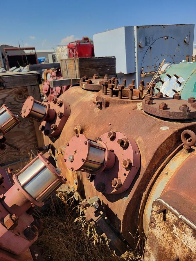 Used Worthington BDC Cylinders L81502A