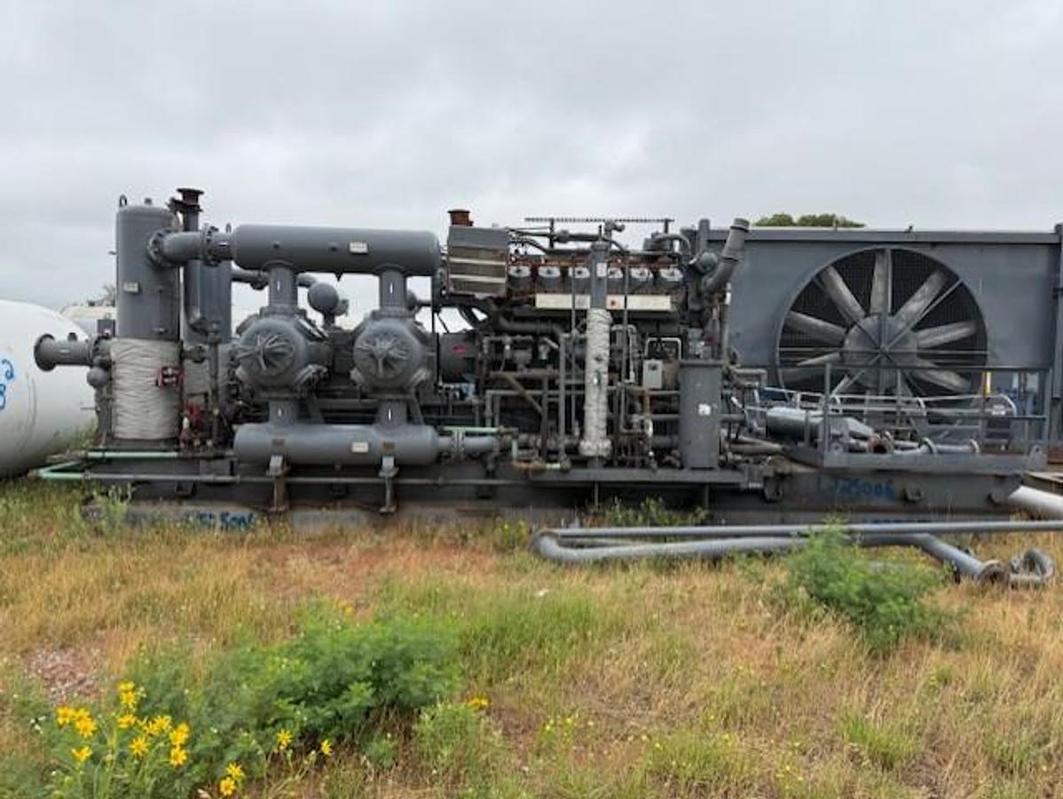 Used Waukesha L7044GSI / Ariel JGK-4 Three Stage Compressor Package SN F-17437 Size 13.625" x 13.625" x 9.625" x 6.75" with 156EH Cooler