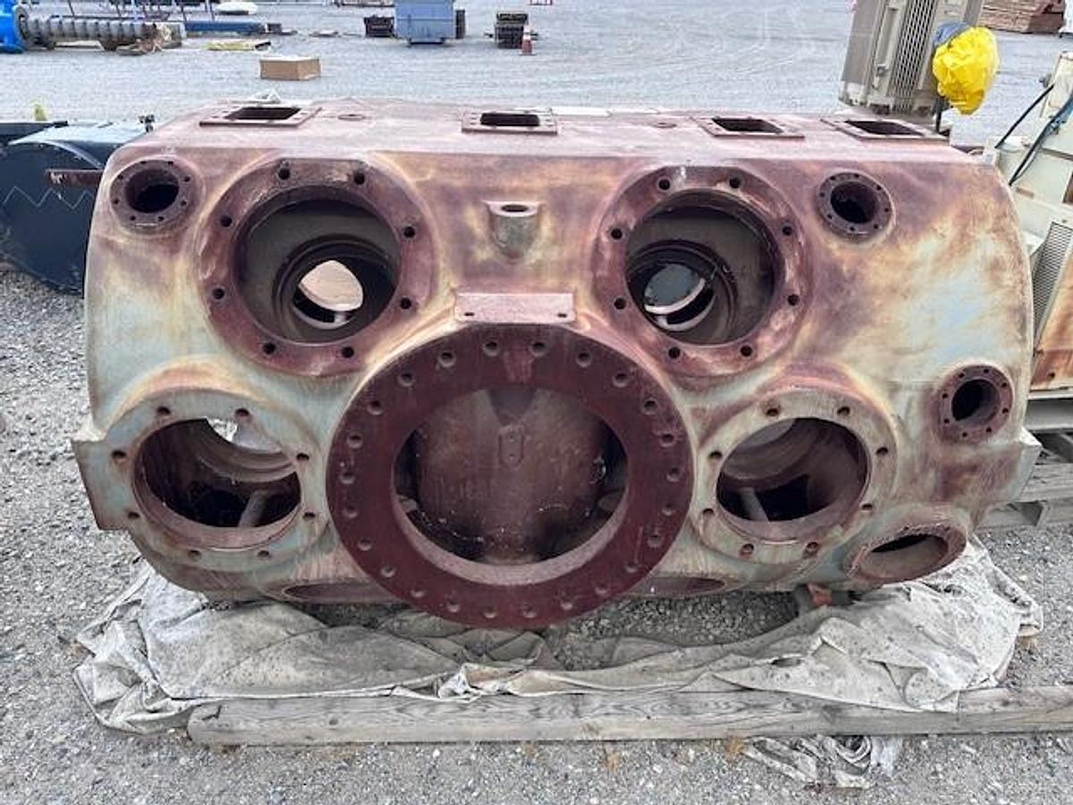 Used Ingersoll Rand 31.5” x 15” stroke KVR 350 # Cylinder SN 4T-9216