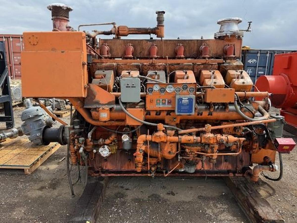 Used Waukesha L5108GL Engine SN 400890