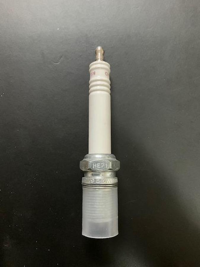 Used Champion 643 Sparkplugs PN RB75N
