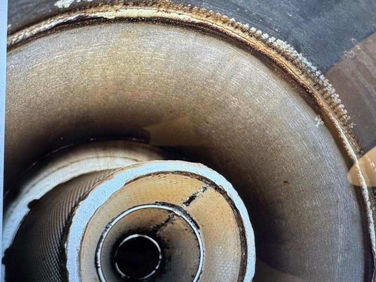 Used Waukesha Model 7042GSI ESM/Ariel Model JGK-4-3 Stage S/N F-31917 7 Cylinder Sizes 15 3/8 x 15 3/8 x 10.5 x 7 1/4 x 5.5" Stroke 