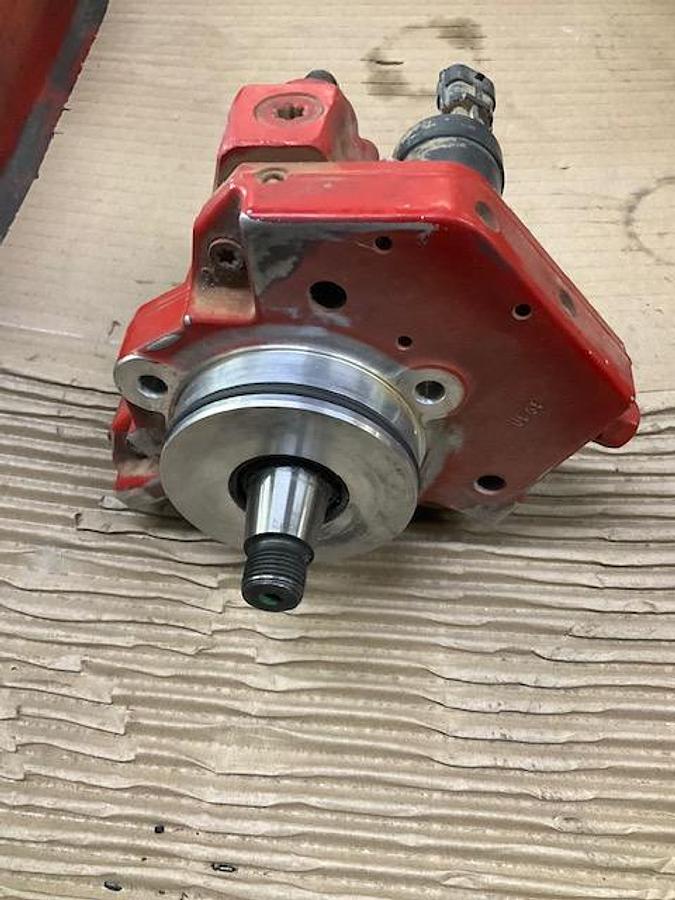 Used Cummins Fuel Pump Injector PN 5264250NX