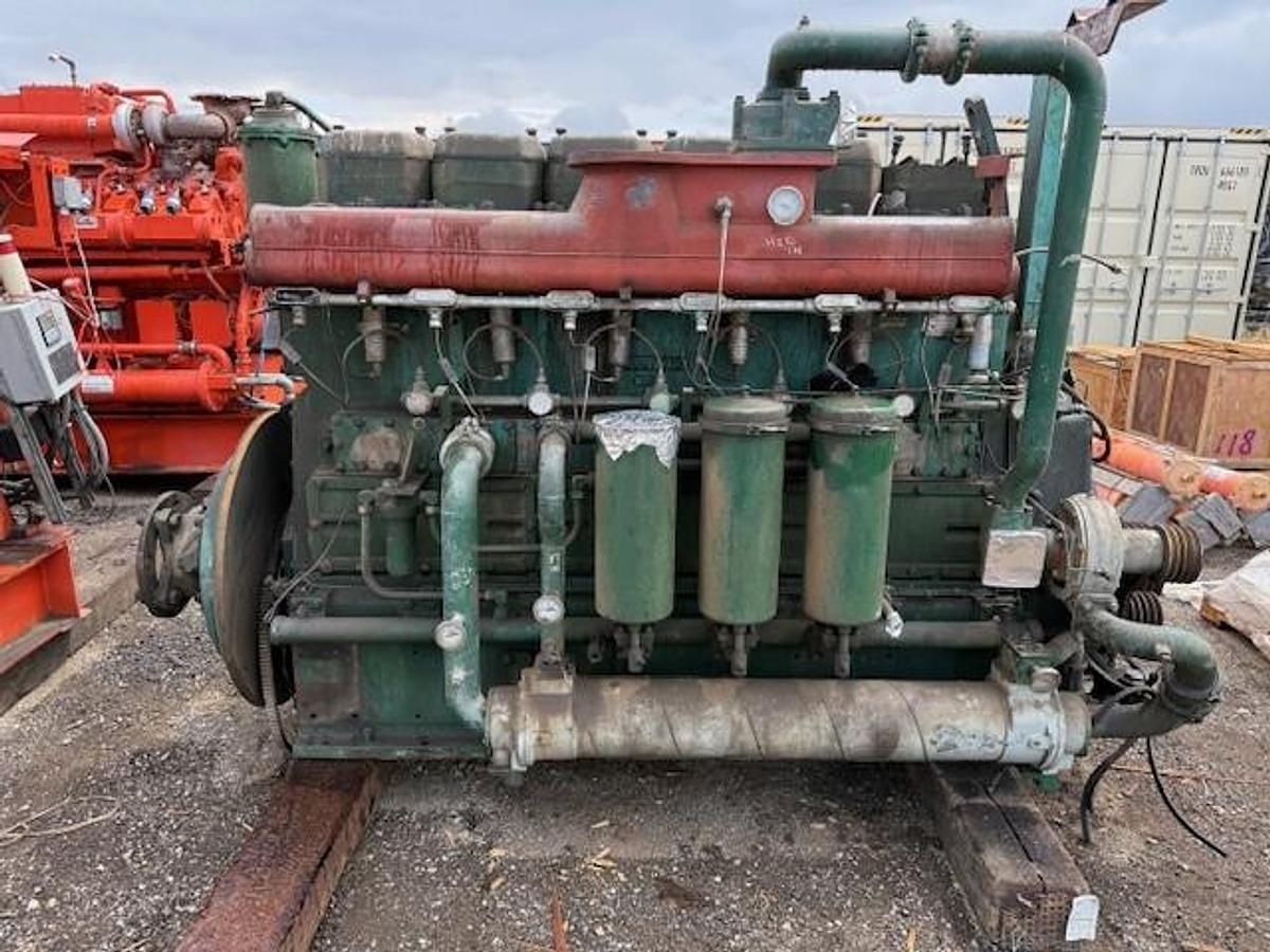 Used White Superior 6G-825 Engine SN E031012