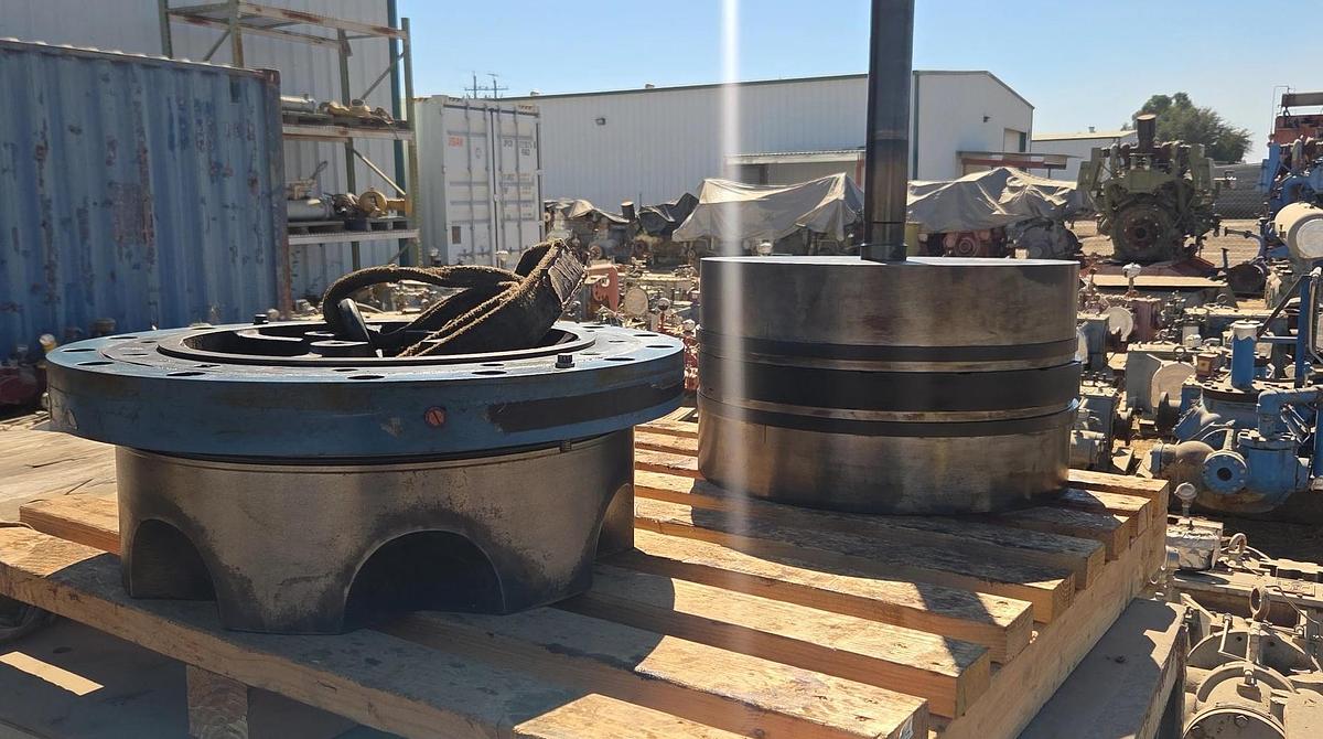 Used Ariel 22” JGC 285 # Cylinder SN C-102351