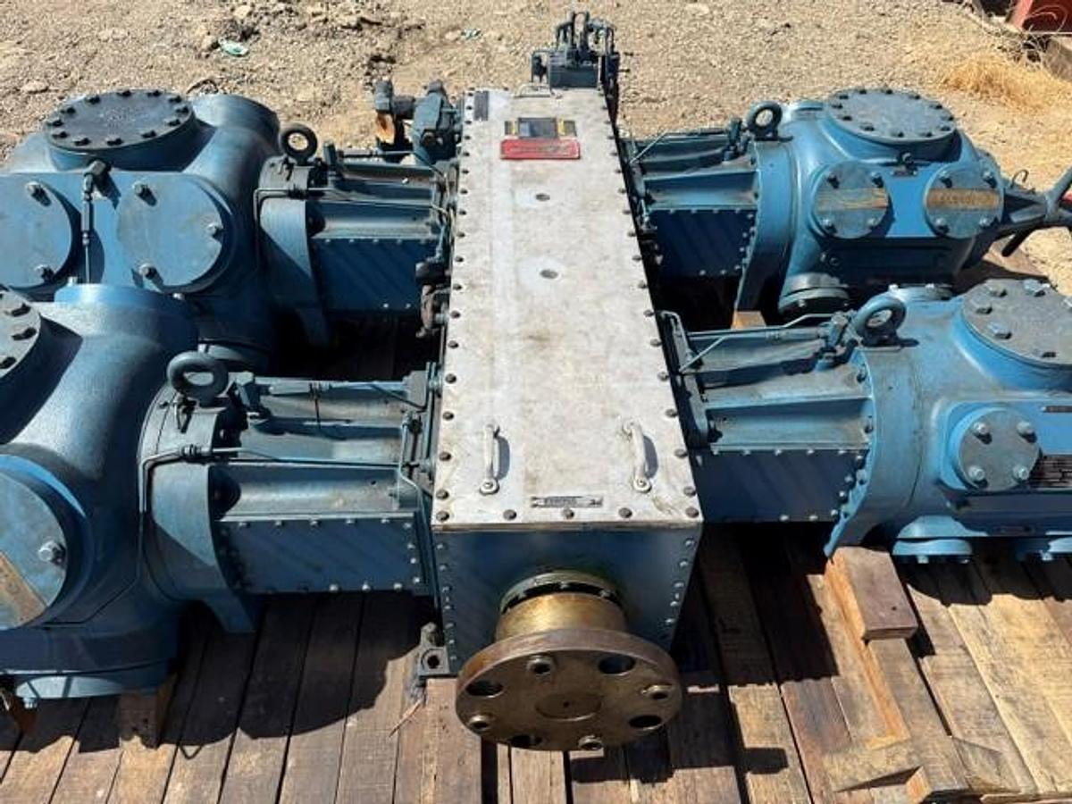 Used Ariel JGJ-4 Compressor Frame SN F-30727 with 11” x 11” x 9.25” x 5.125” Cylinders
