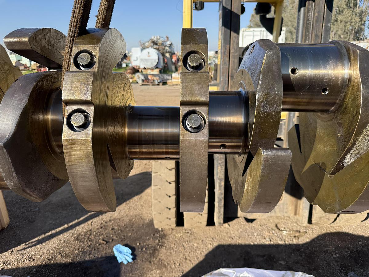 Used Waukesha A200411D Crankshafts 