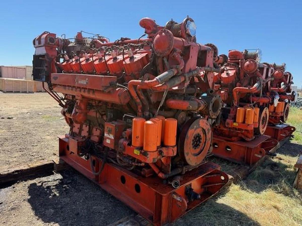 Used Waukesha L5794LT Engine SN C-95376/5