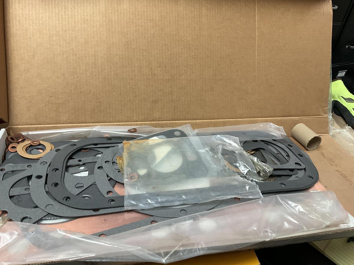 Arrow Complete Gasket Set for F1197 PN HW900209 