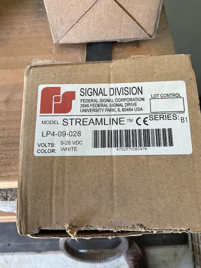 FEDERAL SIGNAL LP4 SER. B MULTI-TONE MINI SOUNDER NSNP