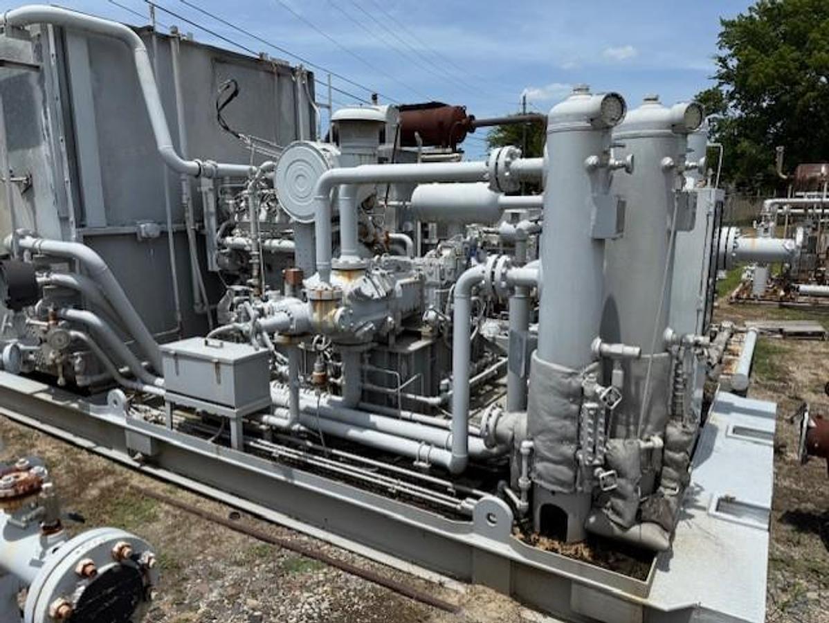 Cat G3408TA SN 6NB04803 / Ariel JGJ-2 SN F-29256 Three Stage Compressor Package Size 9.75” x 6.375” x 3.875” with 84BEH Cooler 