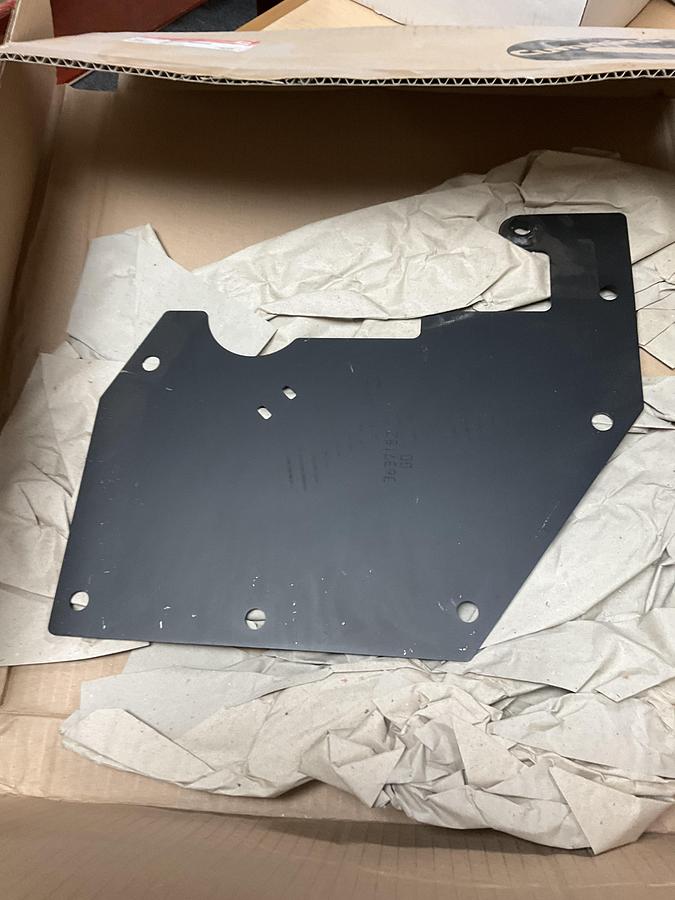 Used Cummins Cover Plate PN: 3637182