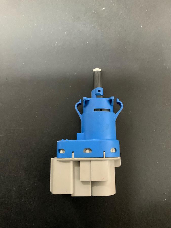 Ford Brake Stop Light Switch OEM 8T4Z-13480-A PN: SW-6559