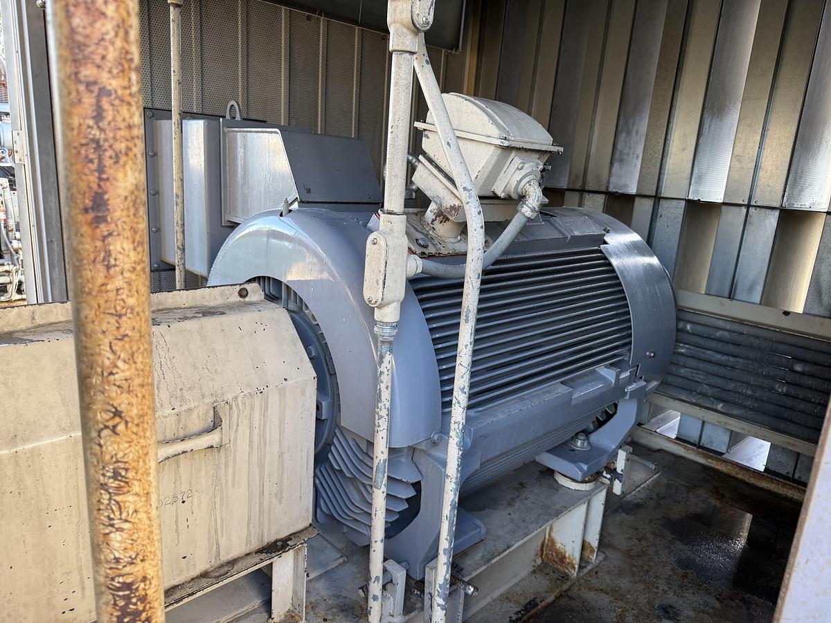 Used 600 HP / Ariel JGA-4 SN F-21749 Four Stage CNG Compressor Package Size 6.125” x 4.125” x 3.375” x 3.375” x 1.75” x 1.75” with ACE E721 Cooler